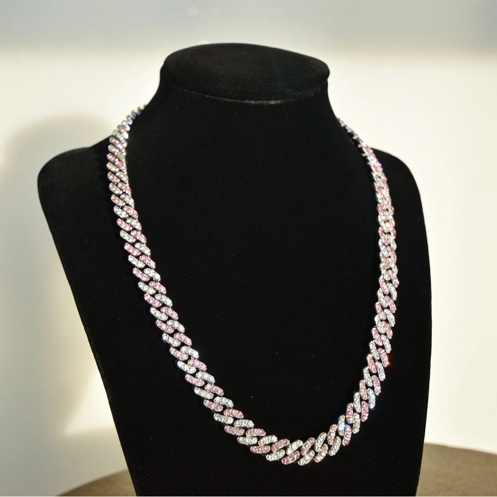Silver and Pink 9mm Necklace 16inch - Picture 3 of 4